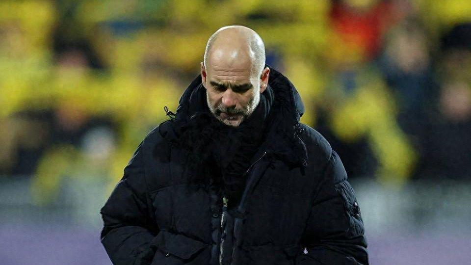 开云官网-亨利剖析曼城新软肋：失去沃克，高位防线成隐患