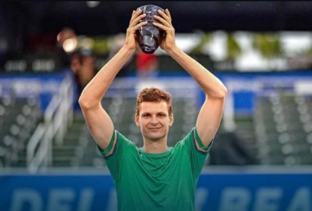 开云-张奔斗：没有了，新赛季刚打一礼拜本月又没比赛了